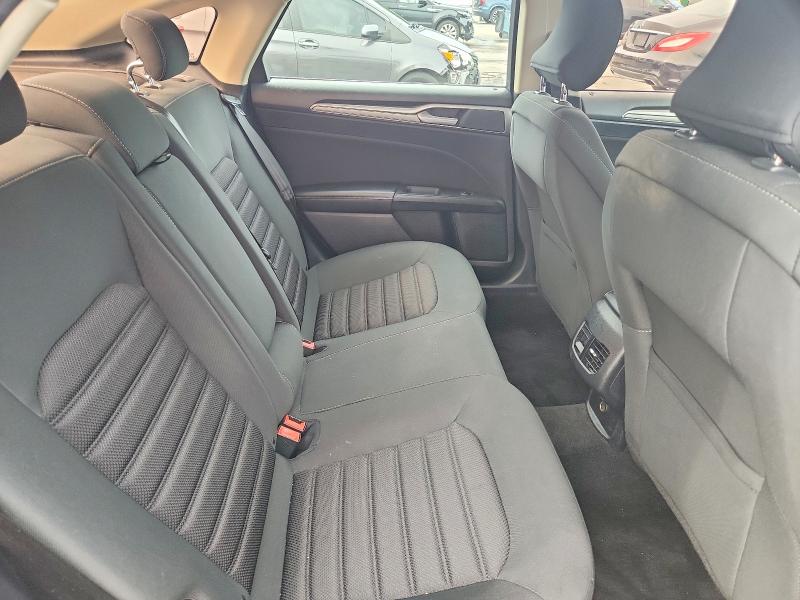 Продажа на аукционе авто 2019 Ford Fusion, vin: 3FA6P0LU0KR127652, номер лота: 68544656