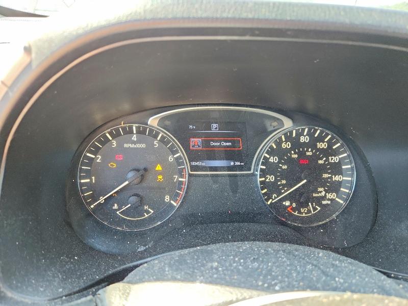 68333016 :رقم المزاد ، 5N1DR2MN7HC675200 vin ، 2017 Nissan Pathfinder مزاد بيع