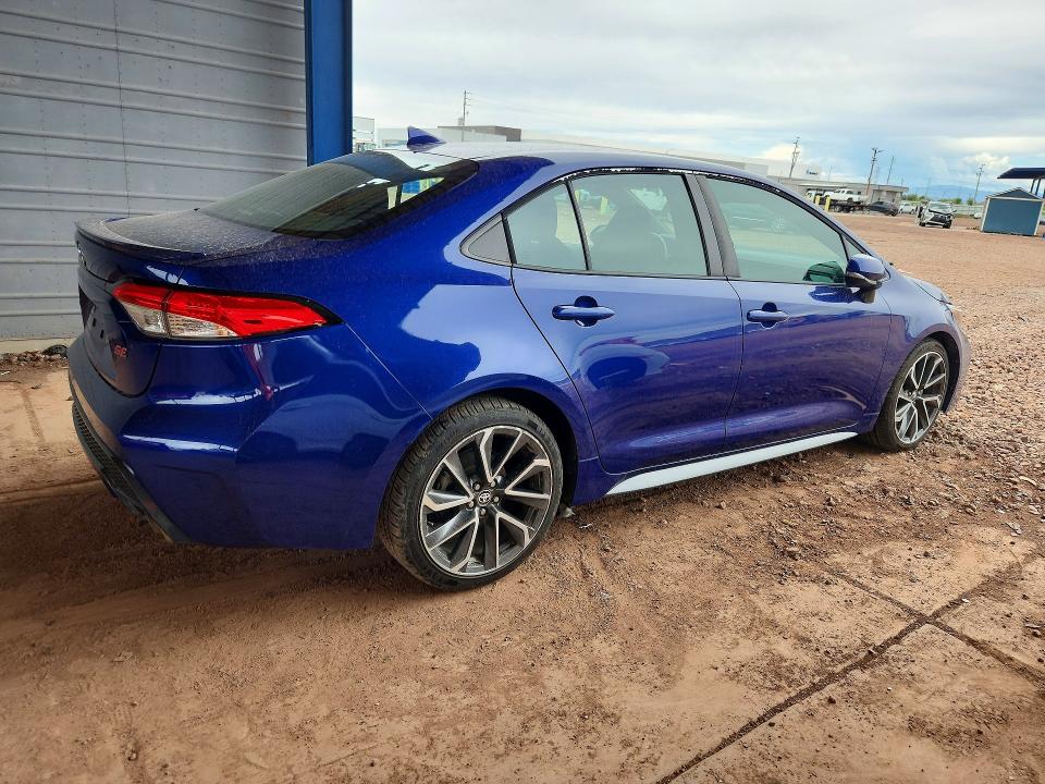 70365726 :رقم المزاد ، 5YFS4RCE4LP039077 vin ، 2020 Toyota Corolla مزاد بيع