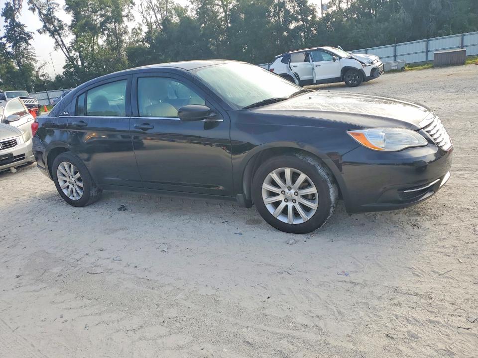 2013 Chrysler 200 მანქანა იყიდება აუქციონზე, vin: 1C3CCBBB6DN578793, აუქციონის ნომერი: 69589726