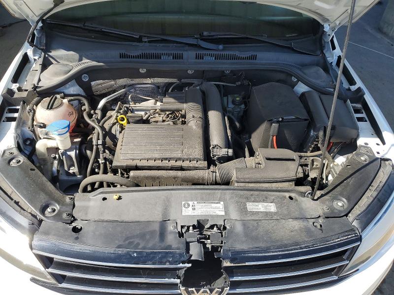 69305766 :رقم المزاد ، 3VWD67AJ1GM332033 vin ، 2016 Volkswagen Jetta مزاد بيع