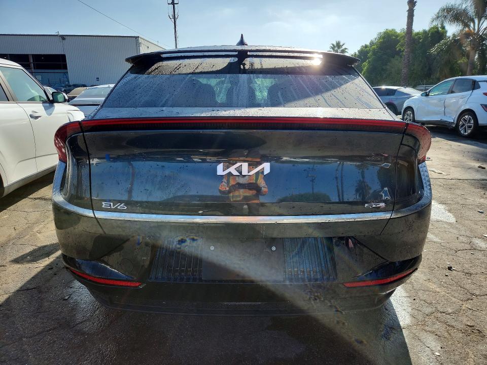2024 Kia Ev6 მანქანა იყიდება აუქციონზე, vin: KNDC34LA5R5198445, აუქციონის ნომერი: 69436416