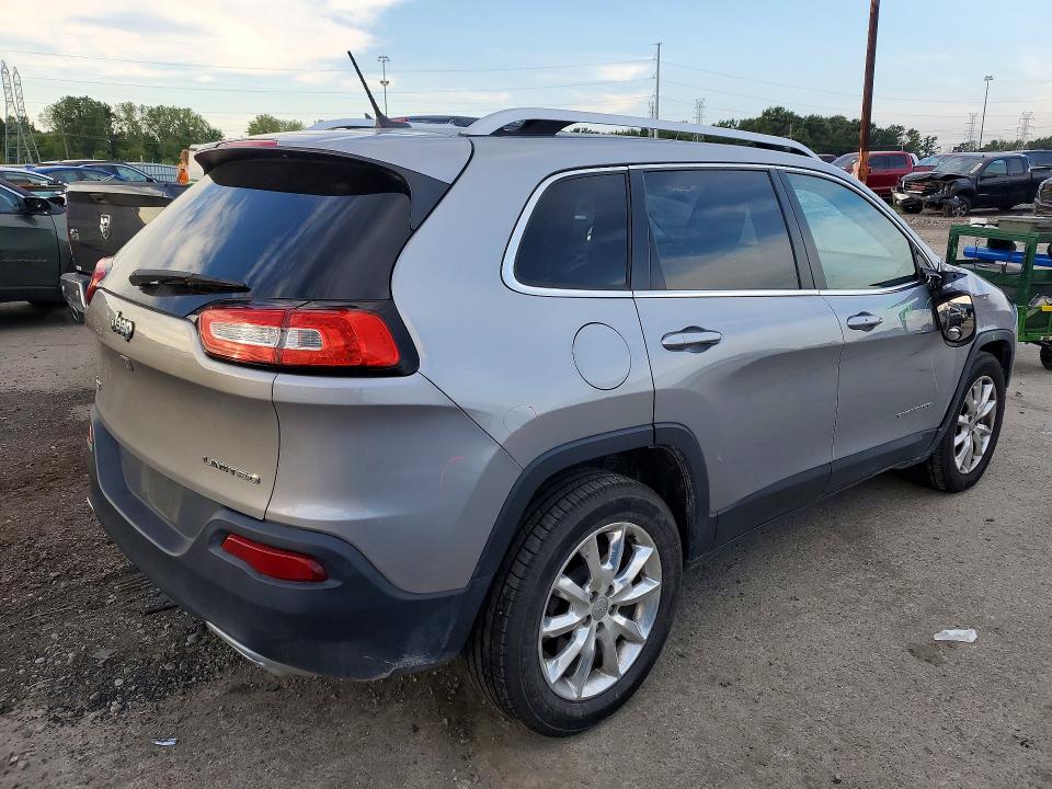 68857676 :رقم المزاد ، 1C4PJMDS1FW705443 vin ، 2015 Jeep Cherokee مزاد بيع