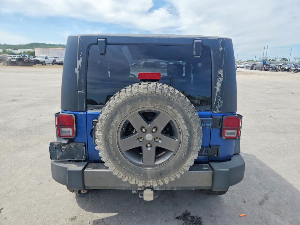 2010 Jeep Wrangler მანქანა იყიდება აუქციონზე, vin: 1J4AA2D1XAL205383, აუქციონის ნომერი: 70282336