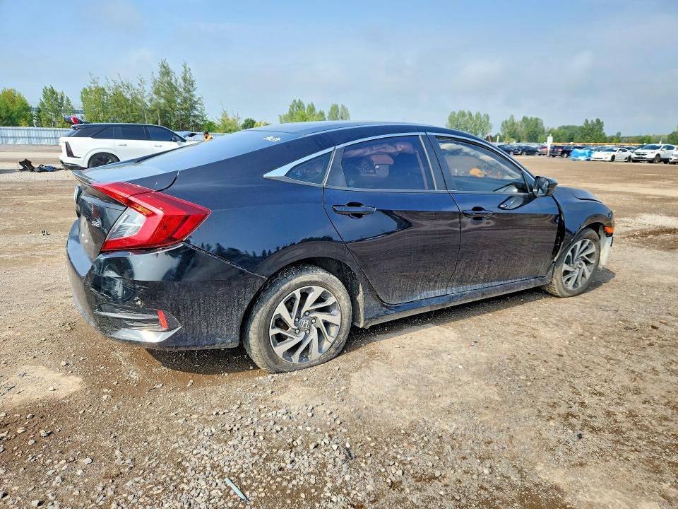 64628886 :رقم المزاد ، 2HGFC2F69JH014969 vin ، 2018 Honda Civic مزاد بيع