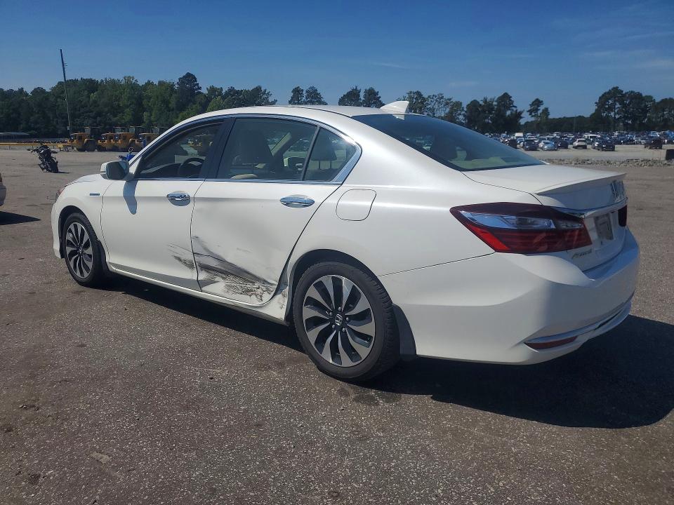 Продажа на аукционе авто 2017 Honda Accord, vin: JHMCR6F5XHC002792, номер лота: 68858546