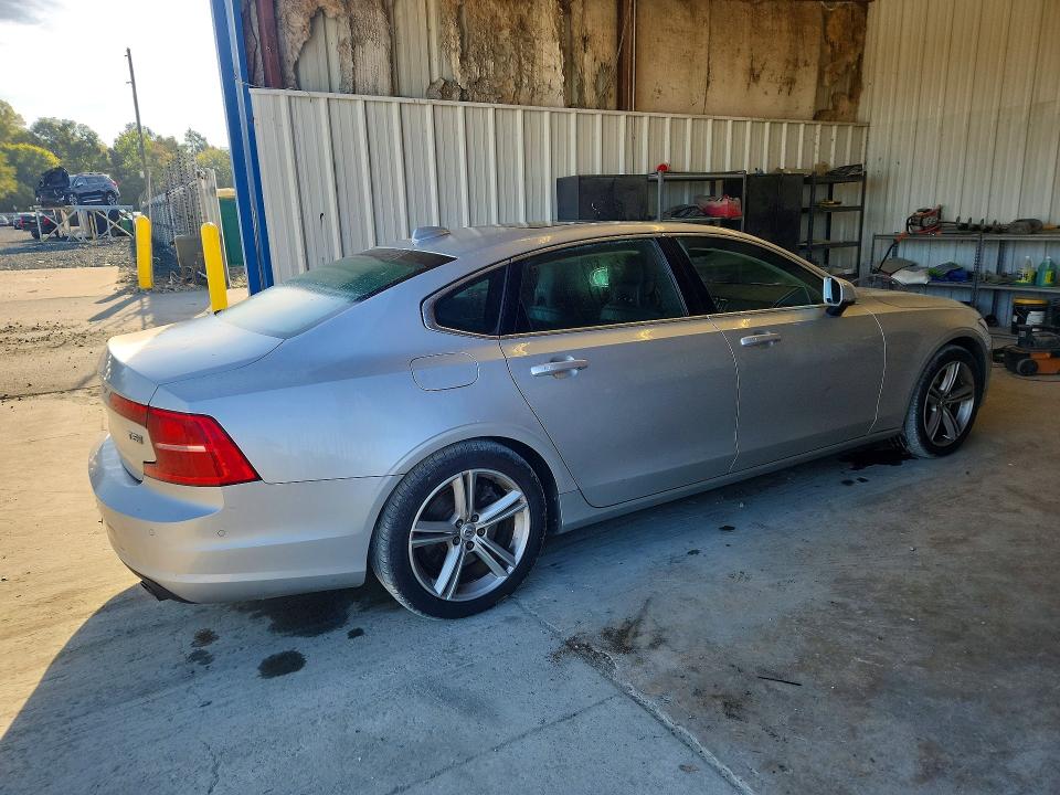Продаж на аукціоні авто 2018 Volvo S90, vin: LVY982MK2JP022235, номер лоту: 68497216