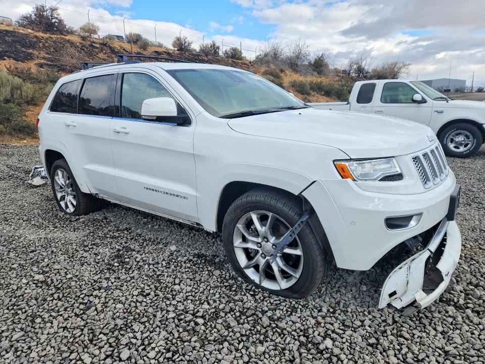 Продаж на аукціоні авто 2015 Jeep Grand Cherokee, vin: 1C4RJFJT1FC705624, номер лоту: 67672326