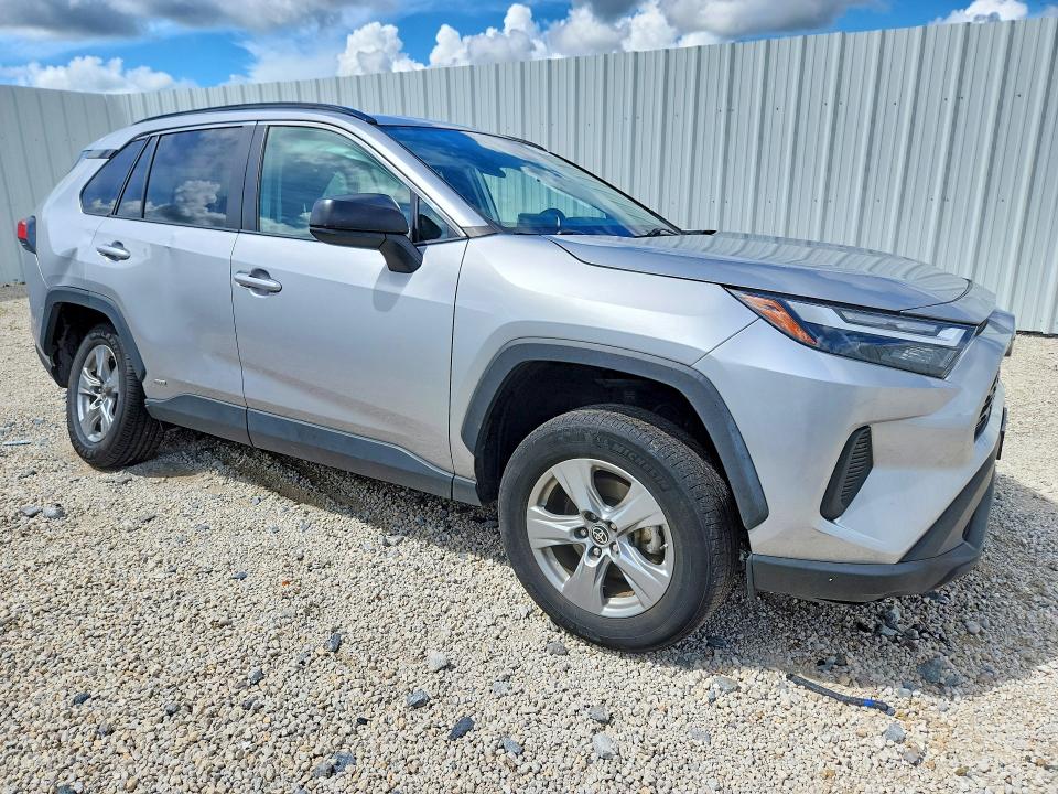 69754576 :رقم المزاد ، 4T3LWRFV3RU130818 vin ، 2024 Toyota Rav4 مزاد بيع