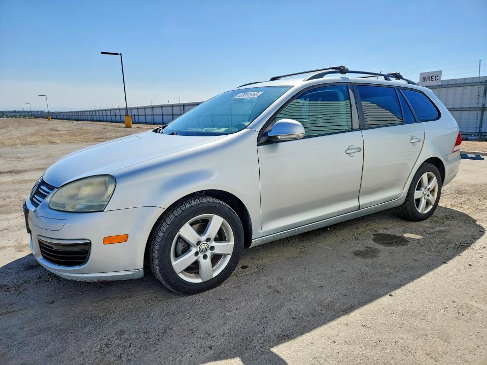 69901646 :رقم المزاد ، 3VWKZ71K29M271981 vin ، 2009 Volkswagen Jetta مزاد بيع