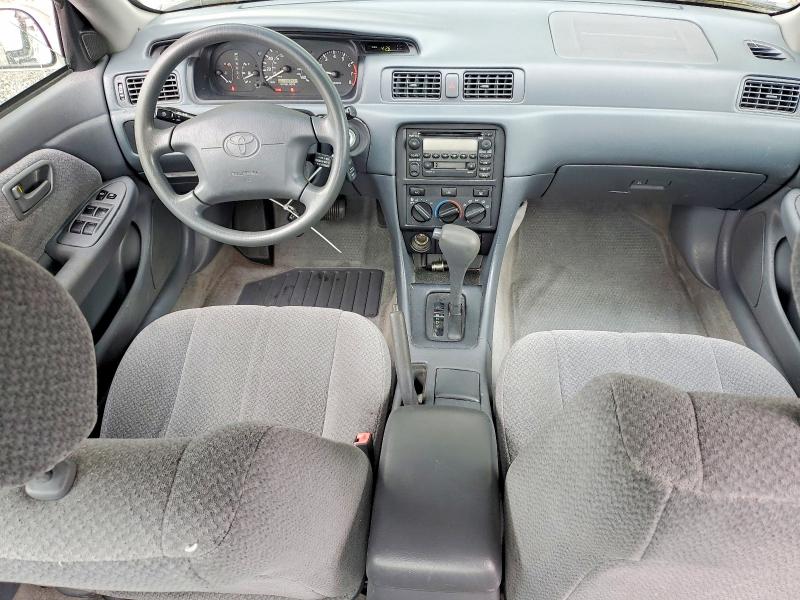 Продажа на аукционе авто 2000 Toyota Camry, vin: 4T1BG22K7YU711385, номер лота: 69909566
