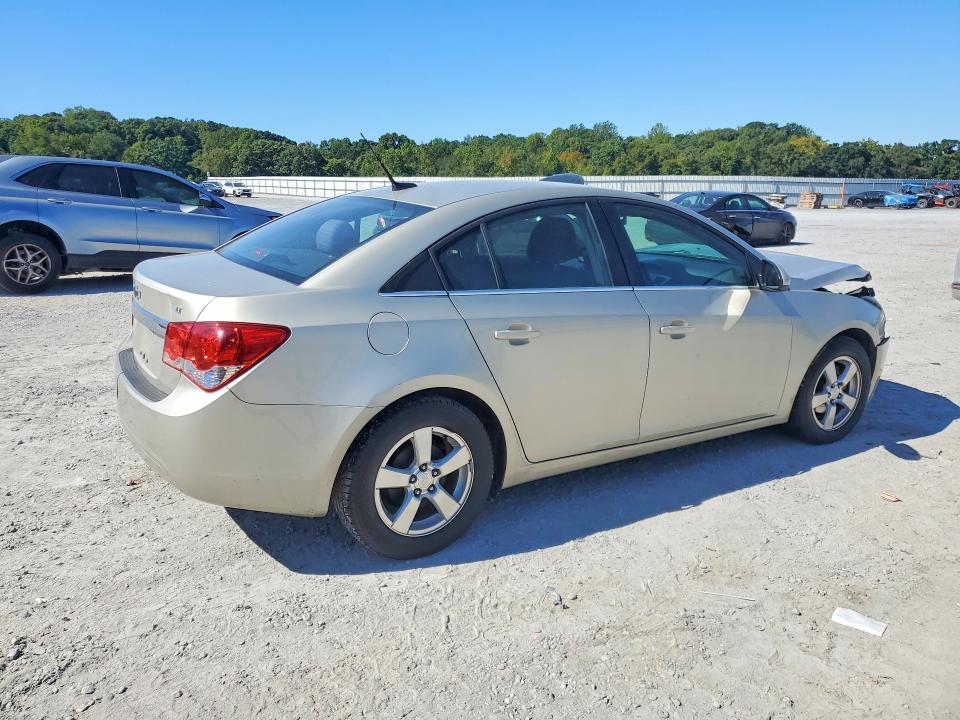 70697576 :رقم المزاد ، 1G1PC5SB0E7351015 vin ، 2014 Chevrolet Cruze مزاد بيع