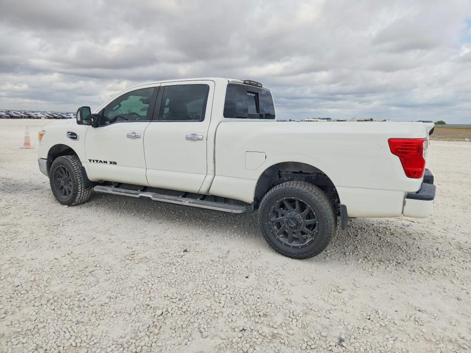 2017 Nissan Titan Xd მანქანა იყიდება აუქციონზე, vin: 1N6BA1F28HN517756, აუქციონის ნომერი: 70284146