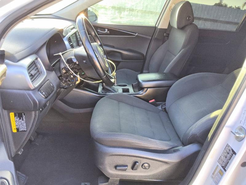 65374956 :رقم المزاد ، 5XYPG4A32HG296784 vin ، 2017 Kia Sorento مزاد بيع