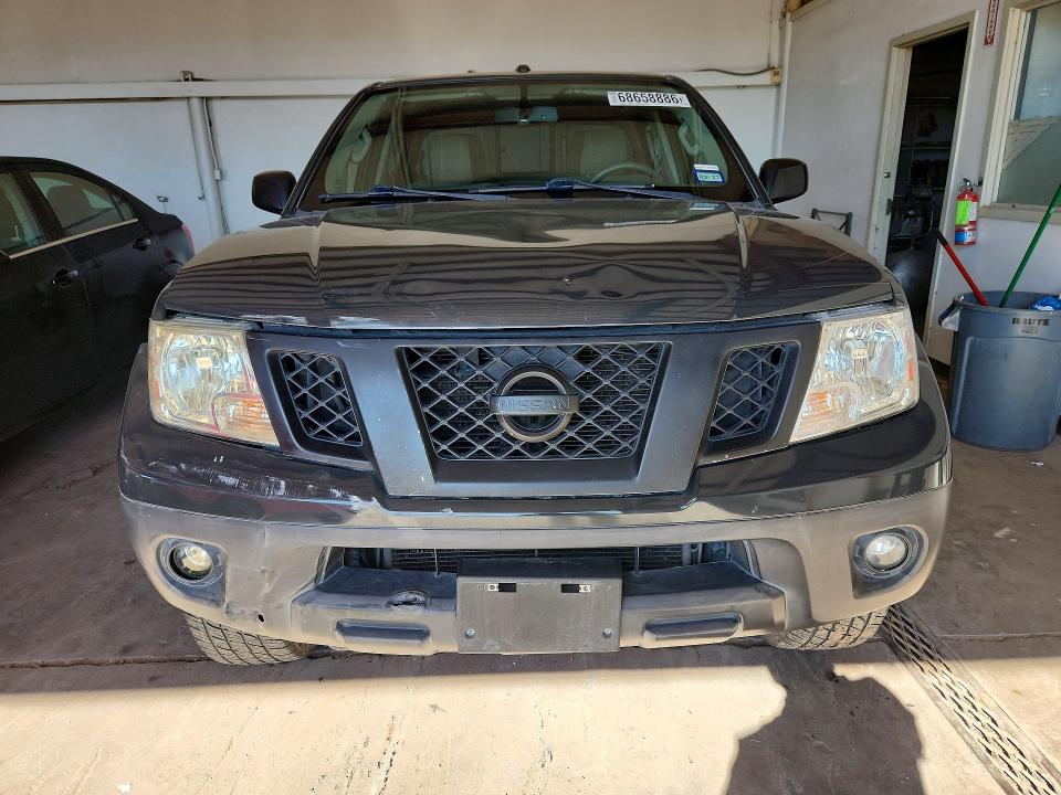 68658886 :رقم المزاد ، 1N6AD0EV0FN733333 vin ، 2015 Nissan Frontier مزاد بيع