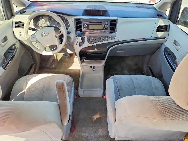 69053246 :رقم المزاد ، 5TDZK3DC5DS307254 vin ، 2013 Toyota Sienna مزاد بيع