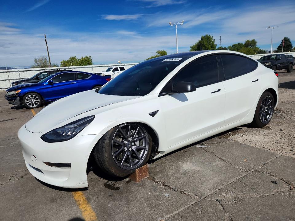 Auction sale of the 2018 Tesla Model 3, vin: 5YJ3E1EB9JF134829, lot number: 69398886