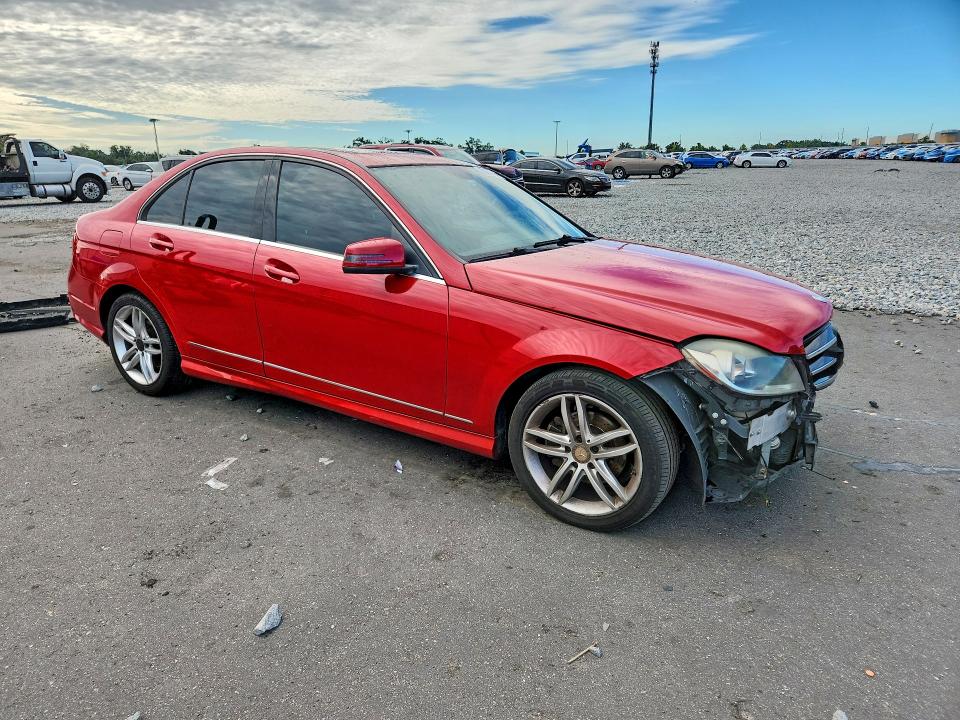 Продаж на аукціоні авто 2014 Mercedes-benz C, vin: WDDGF4HB7ER303456, номер лоту: 68357456