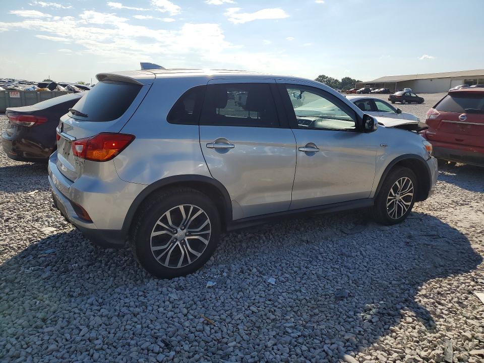 66835246 :رقم المزاد ، JA4AP3AU8JU016910 vin ، 2018 Mitsubishi Outlander Sport مزاد بيع