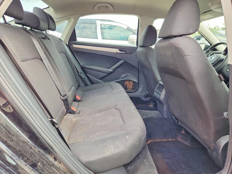 68375406 :رقم المزاد ، 1VWAA7A36JC003985 vin ، 2018 Volkswagen Passat مزاد بيع