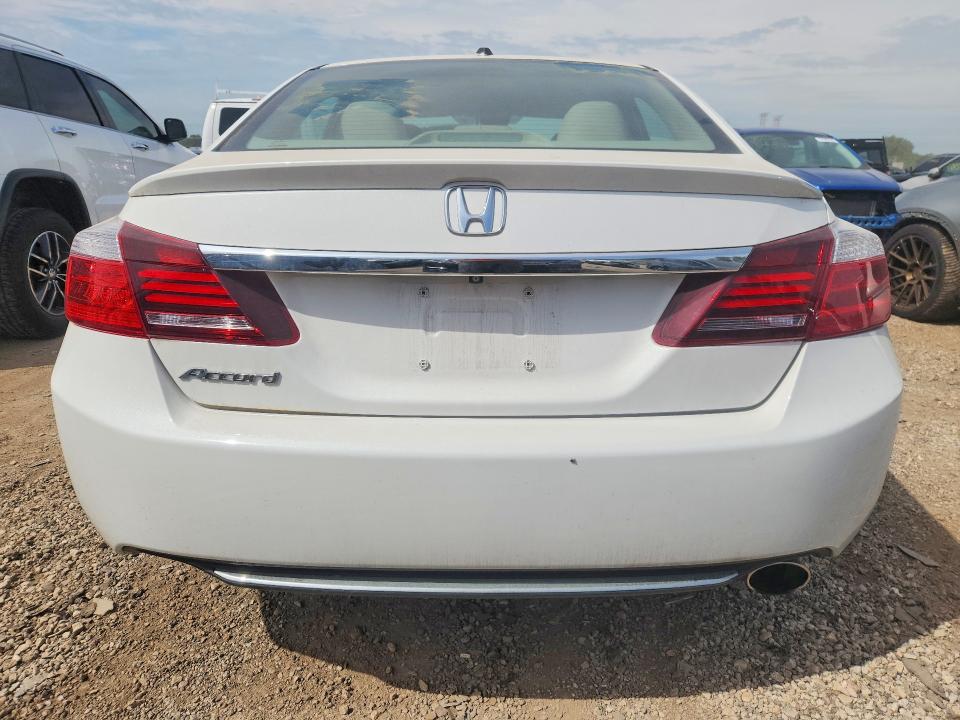 2015 Honda Accord მანქანა იყიდება აუქციონზე, vin: 1HGCR2F88FA174091, აუქციონის ნომერი: 68005396