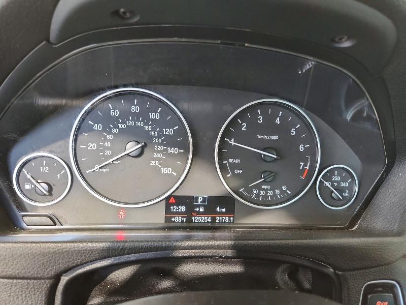 67356566 :رقم المزاد ، WBA8A9C54GK615612 vin ، 2016 Bmw 320 مزاد بيع