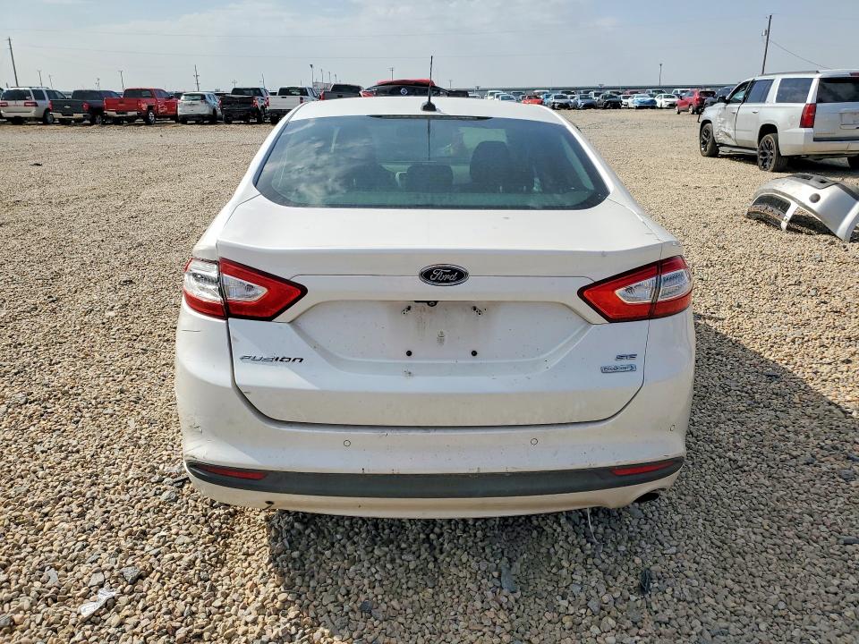 67532356 :رقم المزاد ، 3FA6P0HD0FR304411 vin ، 2015 Ford Fusion مزاد بيع