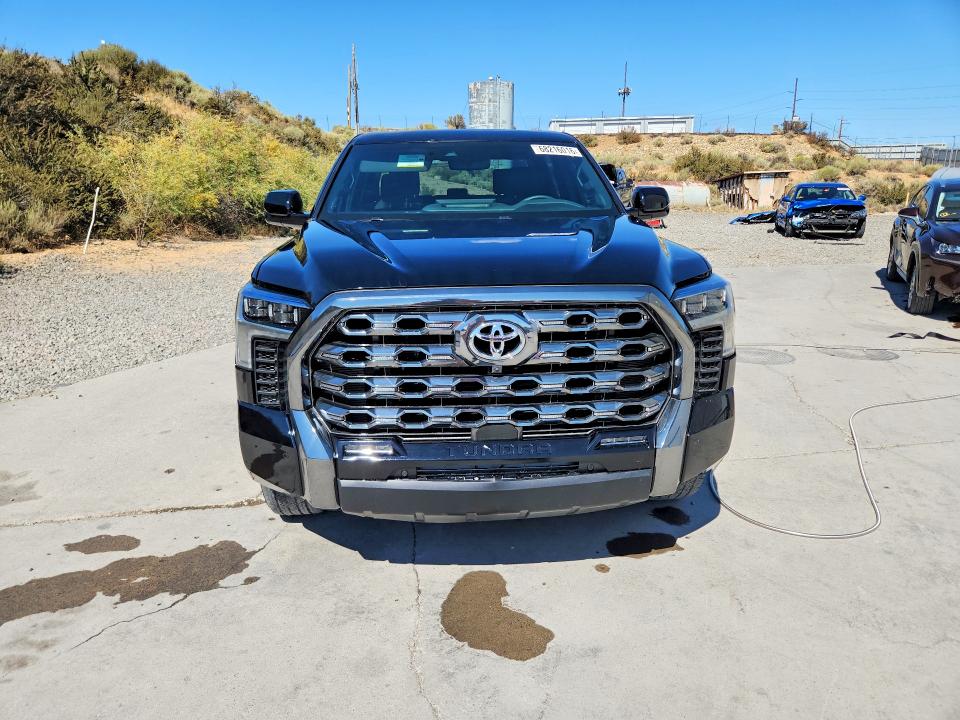 68216016 :رقم المزاد ، 5TFNA5DB6SX290945 vin ، 2025 Toyota Tundra مزاد بيع