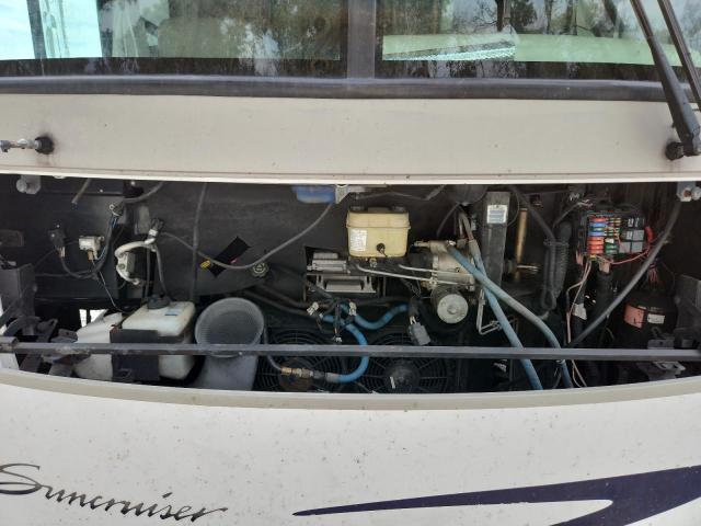 67866296 :رقم المزاد ، 5B4MP67G043392796 vin ، 2004 Workhorse Custom Chassis Motorhome Chassis مزاد بيع