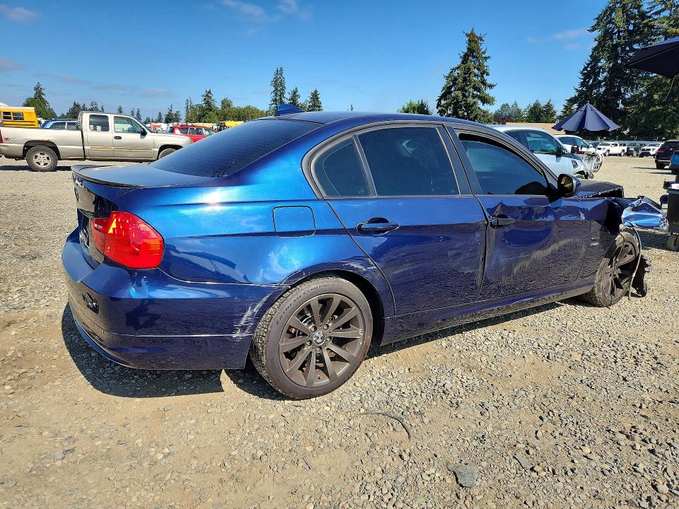 69575866 :رقم المزاد ، WBAPK7C50BA817441 vin ، 2011 Bmw 328 مزاد بيع