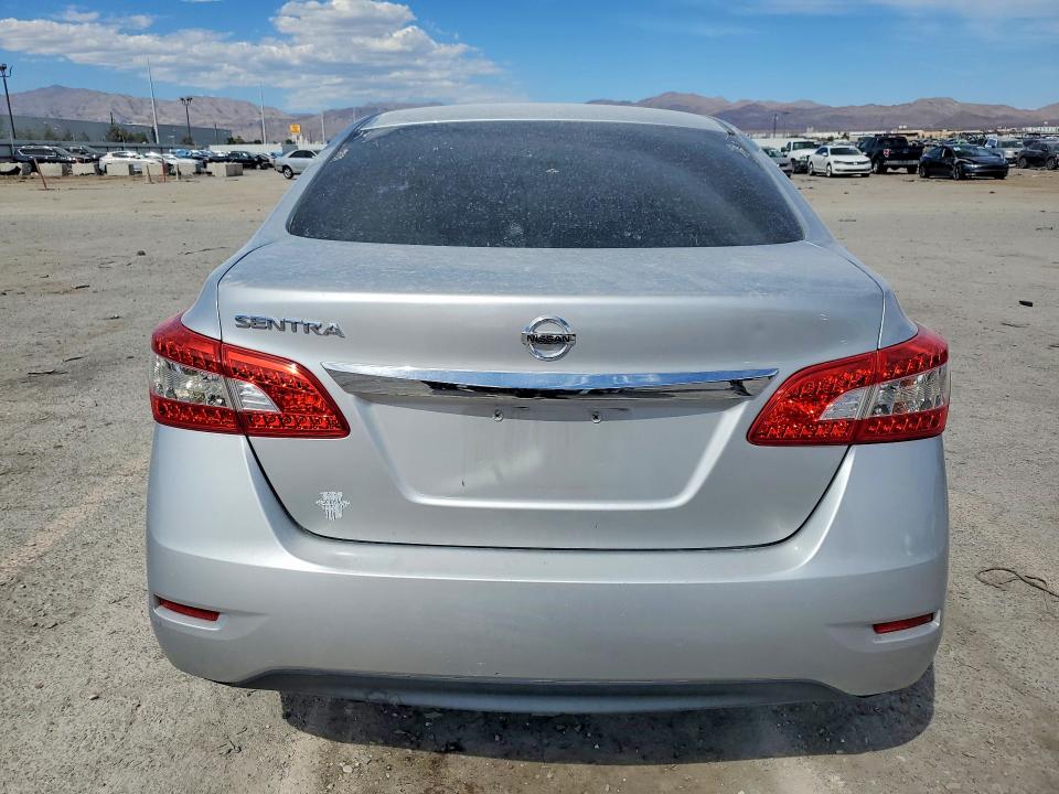 2015 Nissan Sentra მანქანა იყიდება აუქციონზე, vin: 3N1AB7AP6FY219596, აუქციონის ნომერი: 70363566
