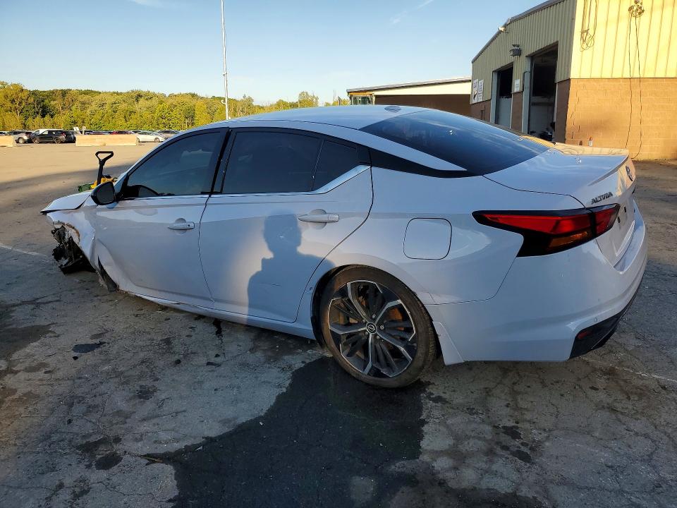 68570246 :رقم المزاد ، 1N4BL4CW2SN398847 vin ، 2025 Nissan Altima مزاد بيع