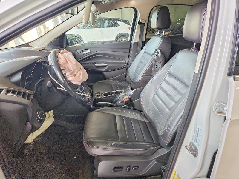 67343376 :رقم المزاد ، 1FMCU9J95GUC59357 vin ، 2016 Ford Escape مزاد بيع