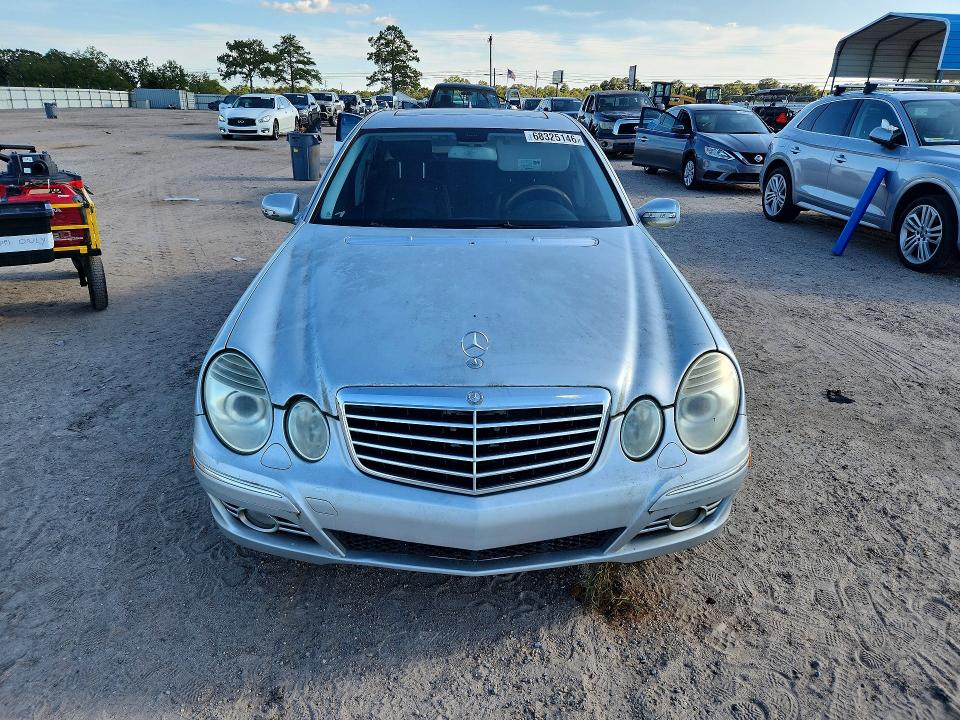 2007 Mercedes-benz E მანქანა იყიდება აუქციონზე, vin: WDBUF56XX7B153855, აუქციონის ნომერი: 68325146