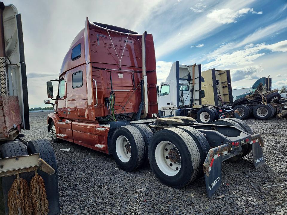 Aukcja sprzedaży 2016 Volvo Vn, vin: 4V4NC9EG9GN931590, numer aukcji: 68210656