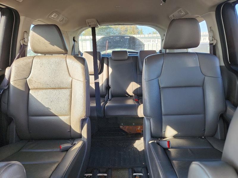 70066576 :رقم المزاد ، 5FNRL5H69FB511267 vin ، 2015 Honda Odyssey مزاد بيع