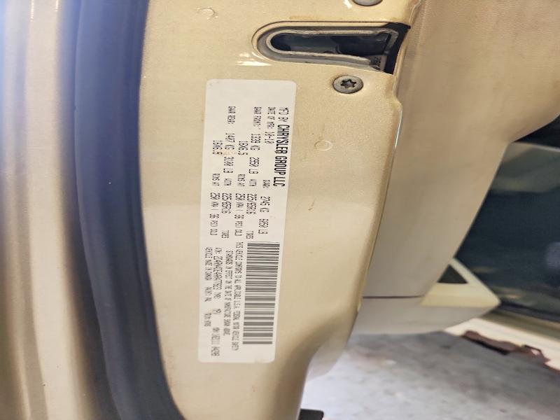 68181976 :رقم المزاد ، 2D4RN4DE4AR477823 vin ، 2010 Dodge Grand Caravan مزاد بيع