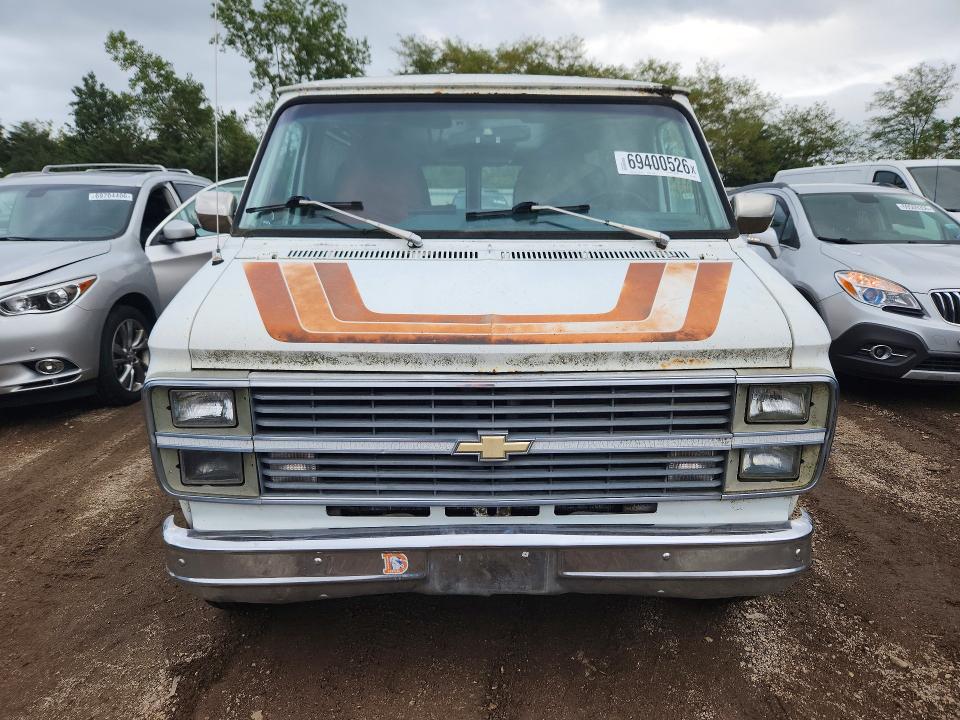 1983 Chevrolet G20 მანქანა იყიდება აუქციონზე, vin: 1GCEG25H3D7107309, აუქციონის ნომერი: 69400526