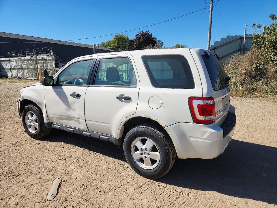 2012 Ford Escape მანქანა იყიდება აუქციონზე, vin: 1FMCU0C7XCKC73428, აუქციონის ნომერი: 70219146