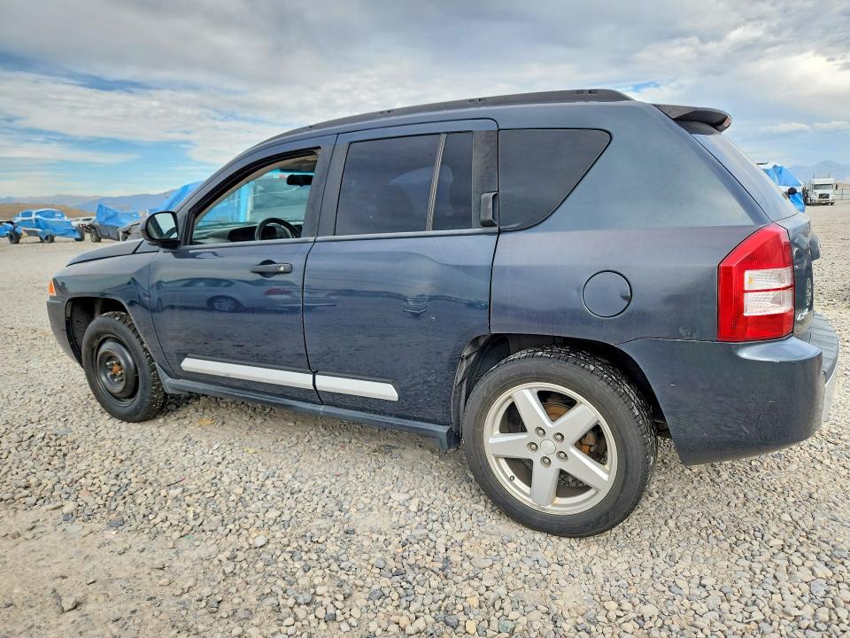 69887066 :رقم المزاد ، 1J8FF57W97D598097 vin ، 2007 Jeep Compass مزاد بيع