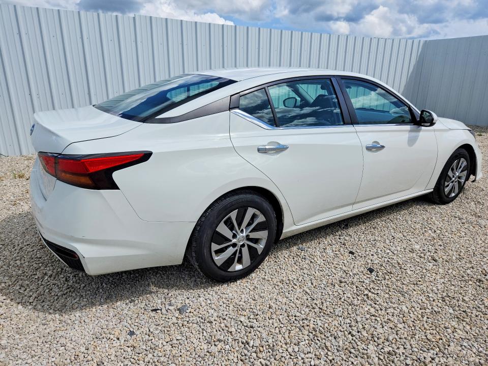 2022 Nissan Altima მანქანა იყიდება აუქციონზე, vin: 1N4BL4BV6NN368926, აუქციონის ნომერი: 69570206