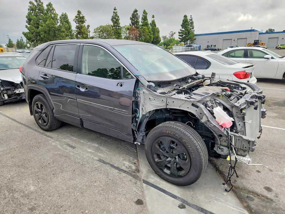 Продажа на аукционе авто 2025 Toyota Rav4, vin: JTMK1RFV0SD134404, номер лота: 69772126