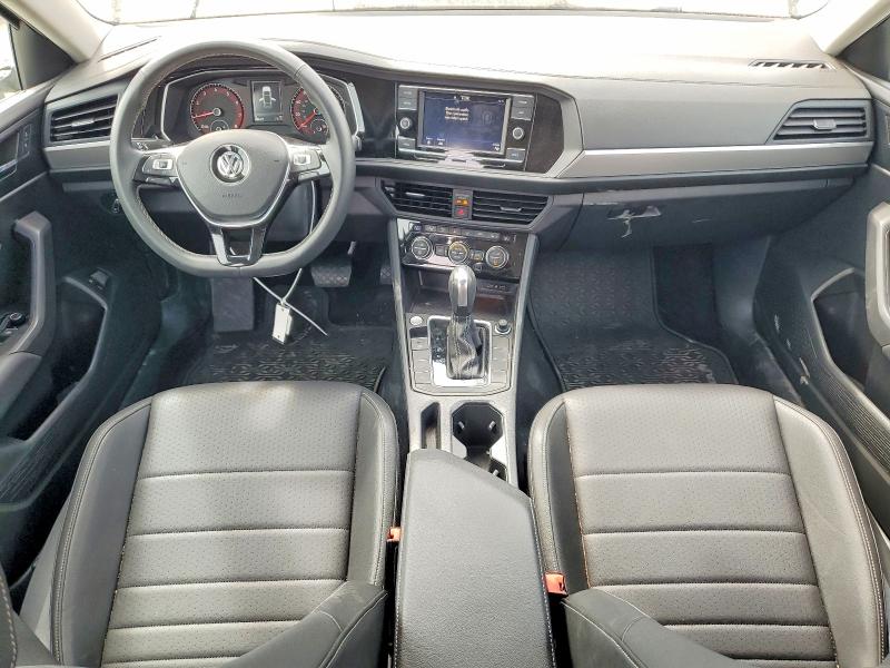 67496816 :رقم المزاد ، 3VWC57BU4MM022512 vin ، 2021 Volkswagen Jetta مزاد بيع
