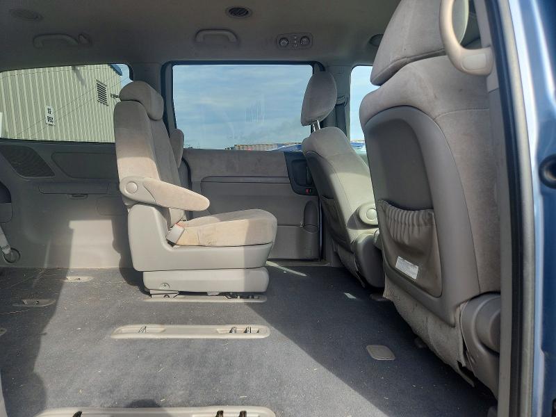 68159686 :رقم المزاد ، KNDMB233586250971 vin ، 2008 Kia Sedona مزاد بيع
