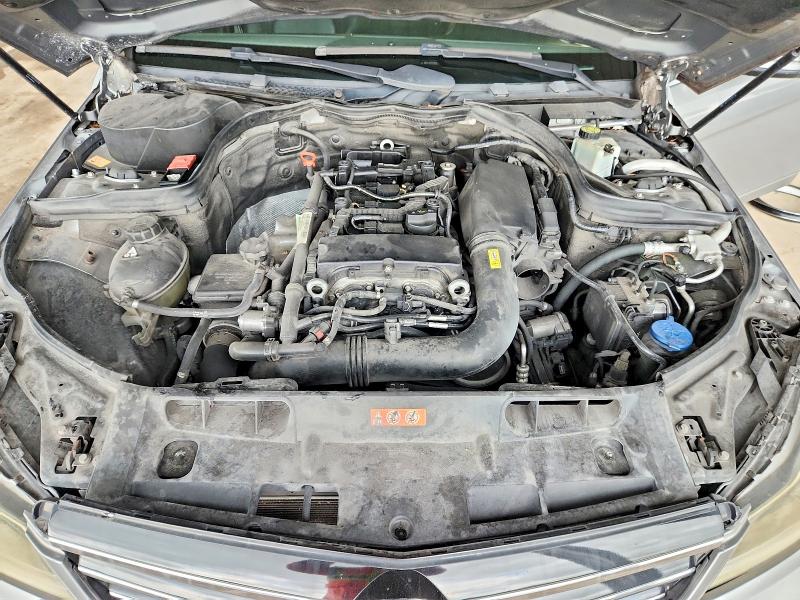 2014 Mercedes-benz C მანქანა იყიდება აუქციონზე, vin: WDDGF4HB2EA948837, აუქციონის ნომერი: 68069126