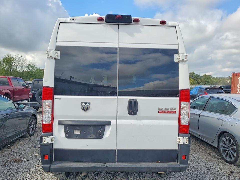 69748746 :رقم المزاد ، 3C6TRVBG1LE106132 vin ، 2020 Ram Promaster 1500 مزاد بيع