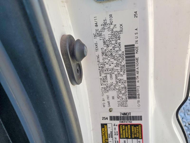 Auction sale of the 2011 Toyota Tacoma, vin: 5TFNX4CN7BX007182, lot number: 67211896