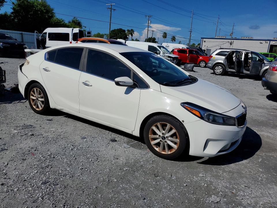 Продаж на аукціоні авто 2017 Kia Forte, vin: 3KPFL4A75HE031008, номер лоту: 68735096