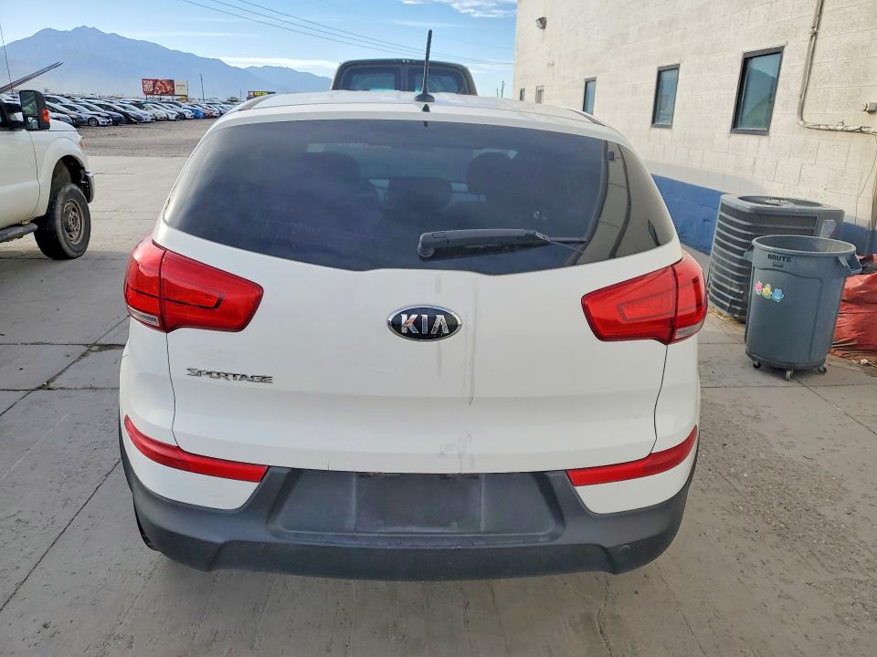 67772586 :رقم المزاد ، KNDPBCAC9G7876991 vin ، 2016 Kia Sportage مزاد بيع