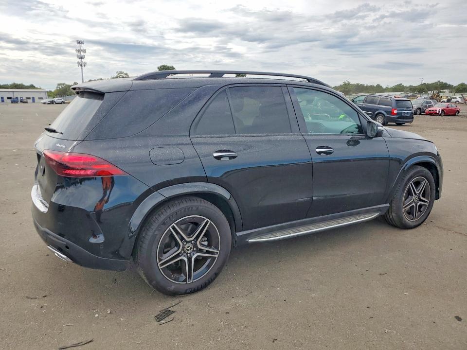 Продажа на аукционе авто 2025 Mercedes-benz Gle, vin: 4JGFB4FB3SB377297, номер лота: 68221476